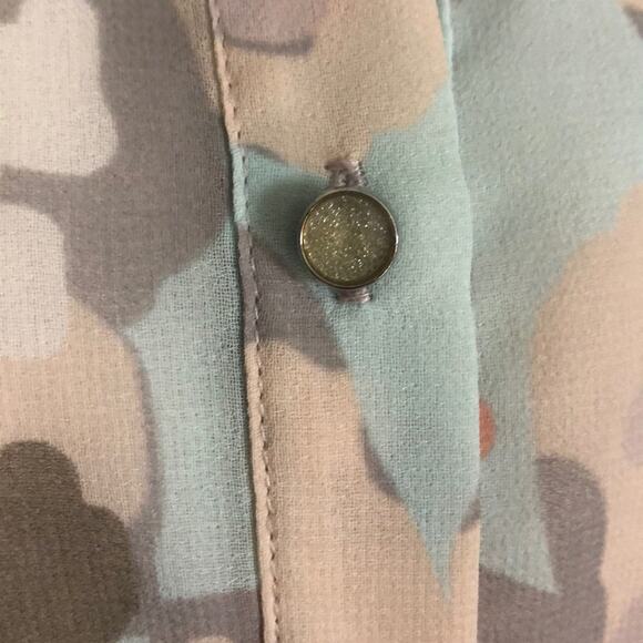 Banana Republic | Blouse with Ruched Sleeves Size S - Picture 2 of 11